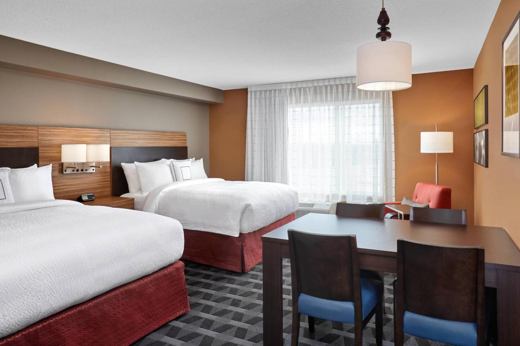 Towneplace Suites By Marriott Fort Mcmurray Dış mekan fotoğraf