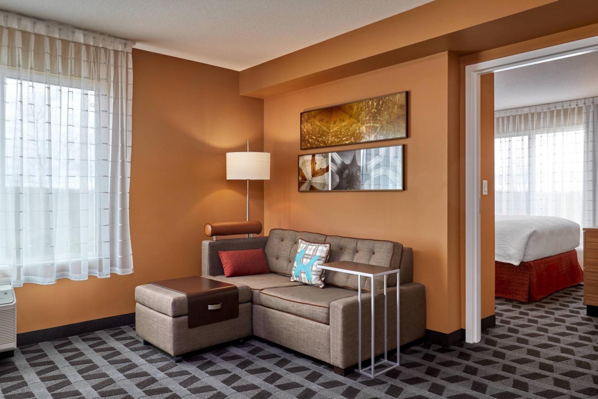 Towneplace Suites By Marriott Fort Mcmurray Dış mekan fotoğraf