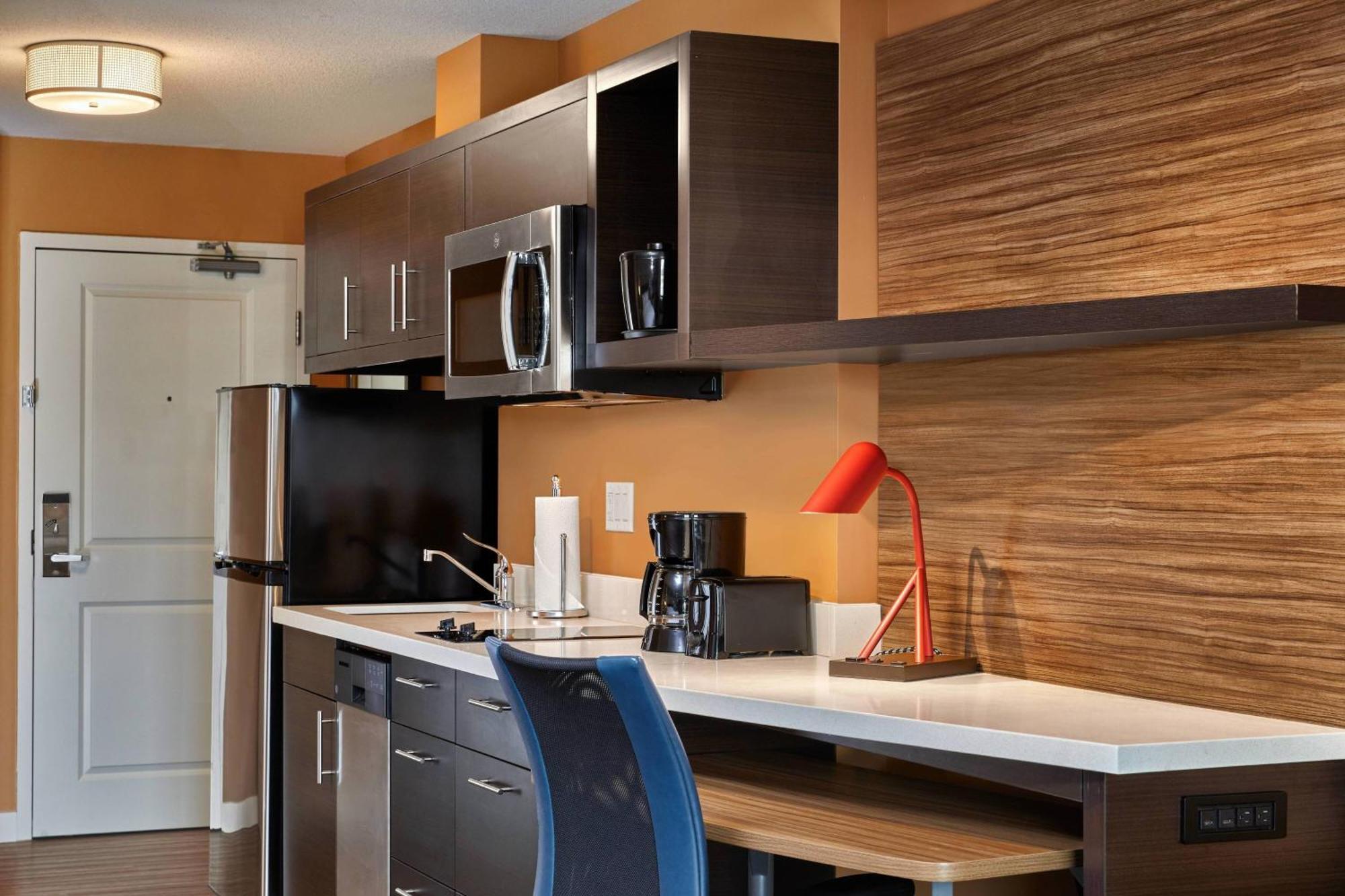 Towneplace Suites By Marriott Fort Mcmurray Dış mekan fotoğraf