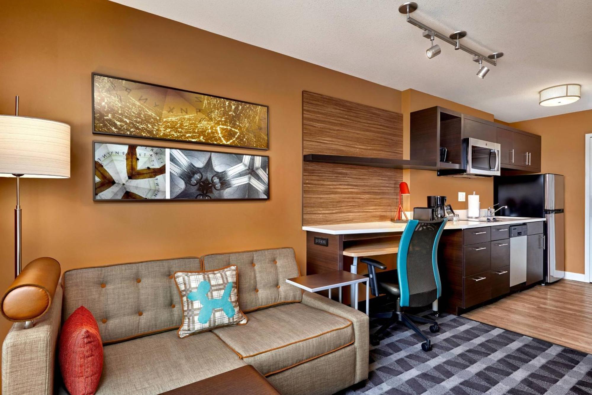 Towneplace Suites By Marriott Fort Mcmurray Dış mekan fotoğraf